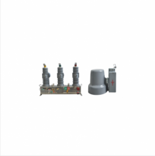 How Pole-Mounted Circuit Breakers Improve Distribution Grid Reliability